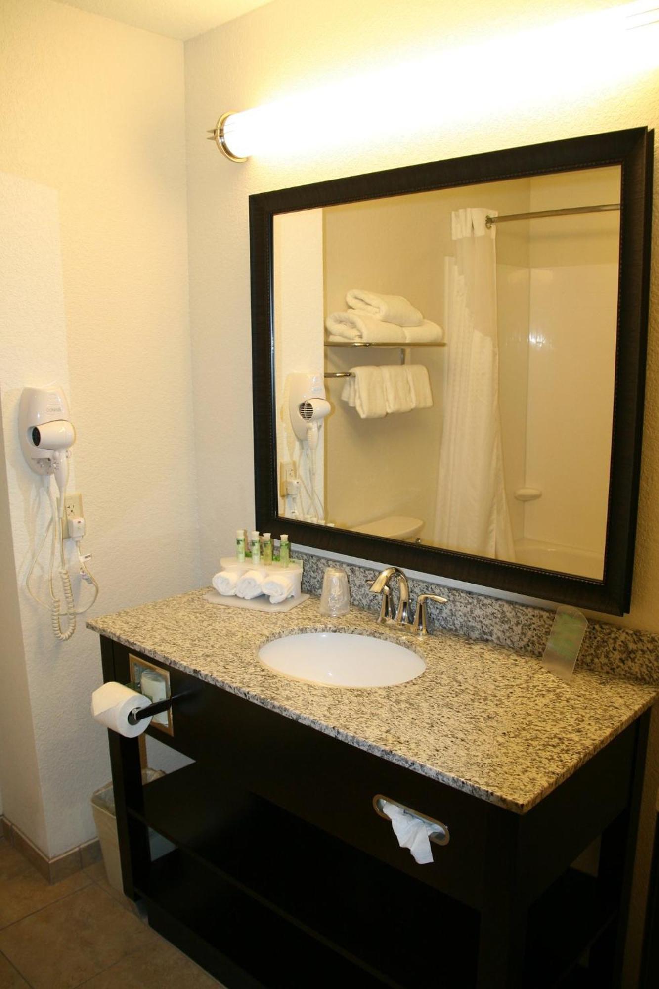 Holiday Inn Express & Suites Nevada By Ihg Kültér fotó