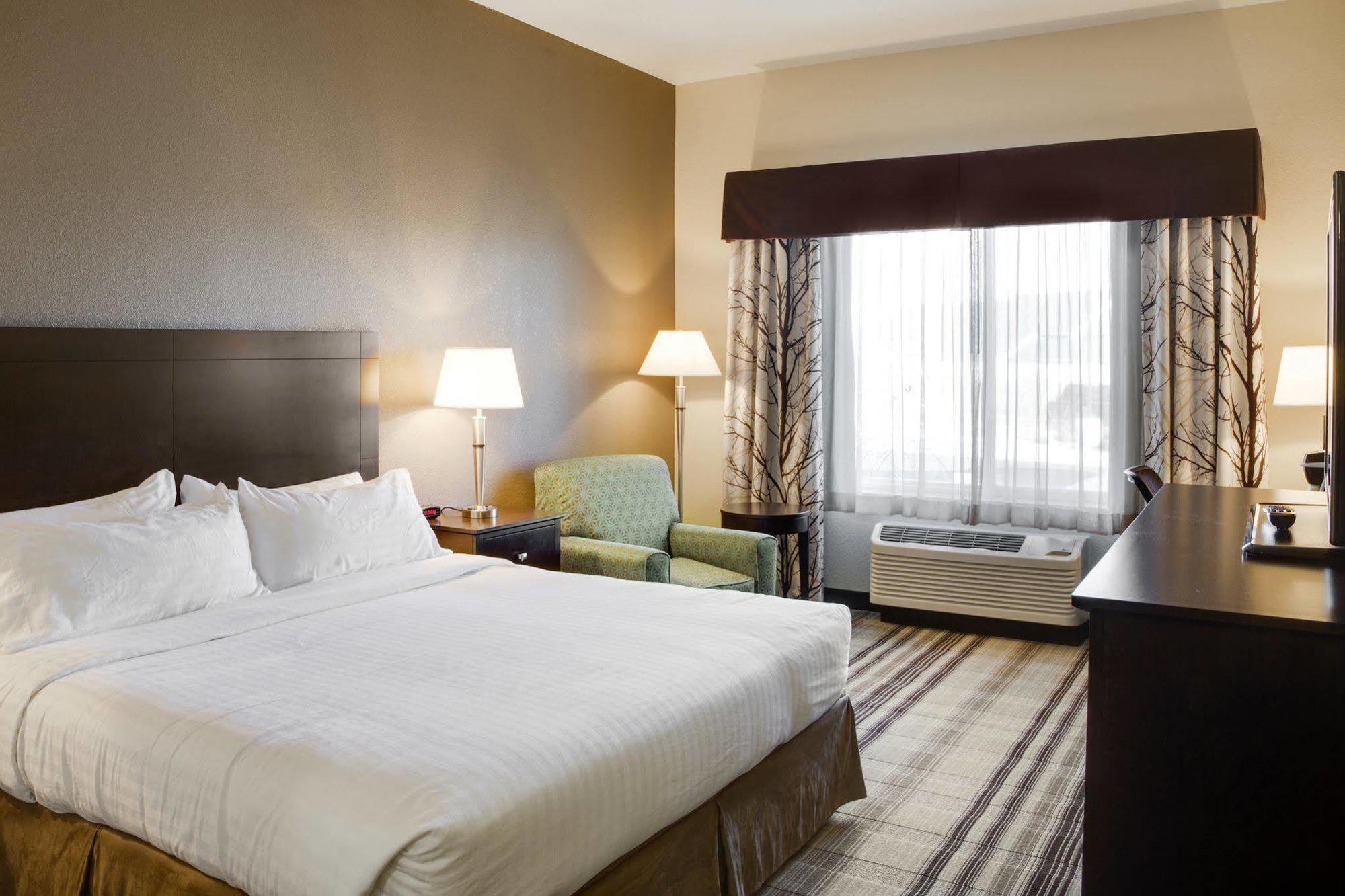 Holiday Inn Express & Suites Nevada By Ihg Kültér fotó